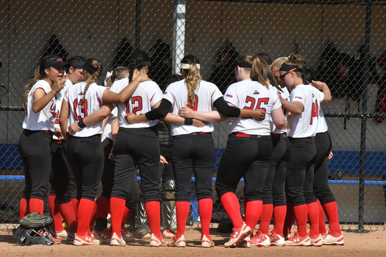 Thumbnail photo for the 2018 CACC Softball Championship gallery